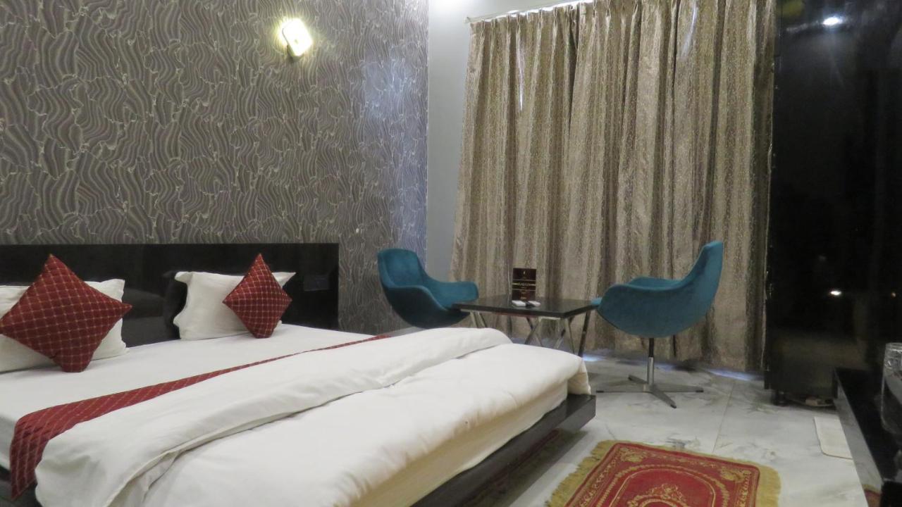 Raja Ji Hotels & Restaurant Jind Extérieur photo