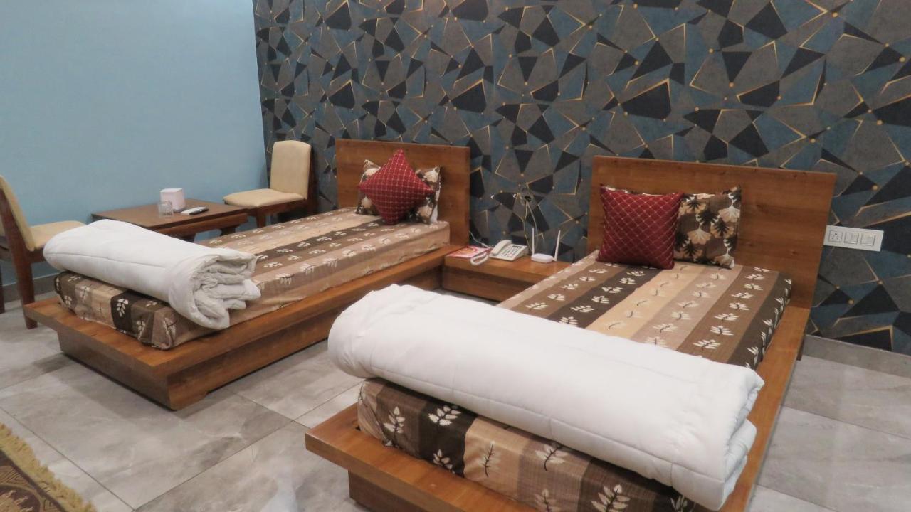 Raja Ji Hotels & Restaurant Jind Extérieur photo