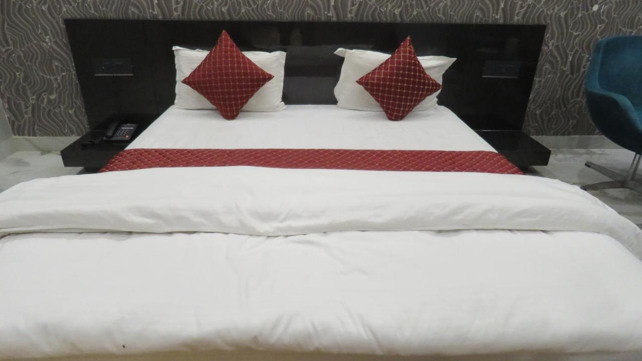 Raja Ji Hotels & Restaurant Jind Extérieur photo