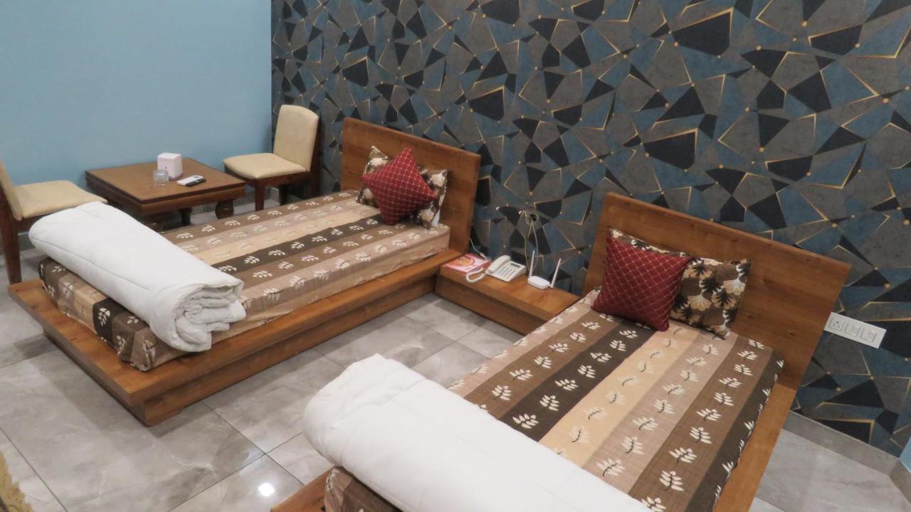 Raja Ji Hotels & Restaurant Jind Extérieur photo